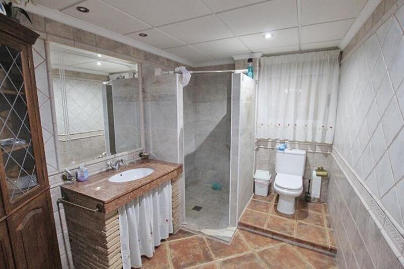 6 chambre Villa à vendre