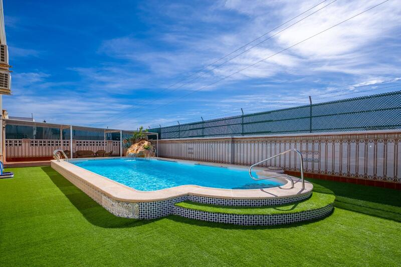 6 chambre Villa à vendre