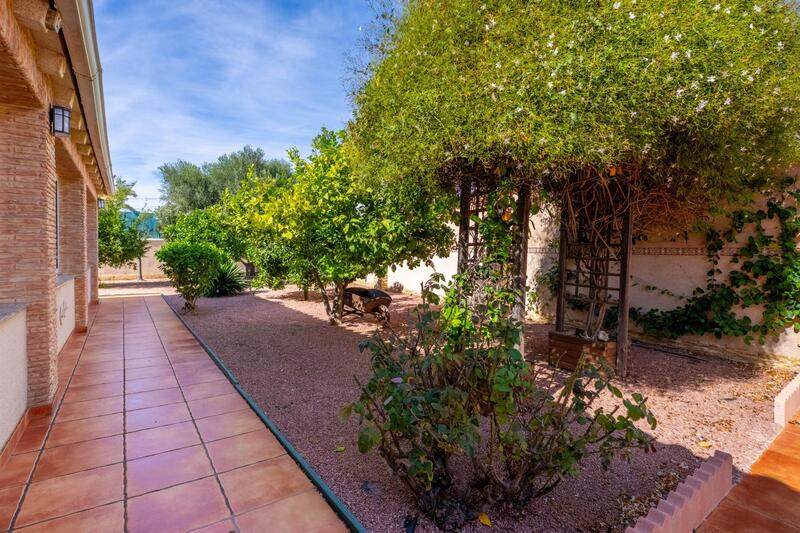 6 chambre Villa à vendre