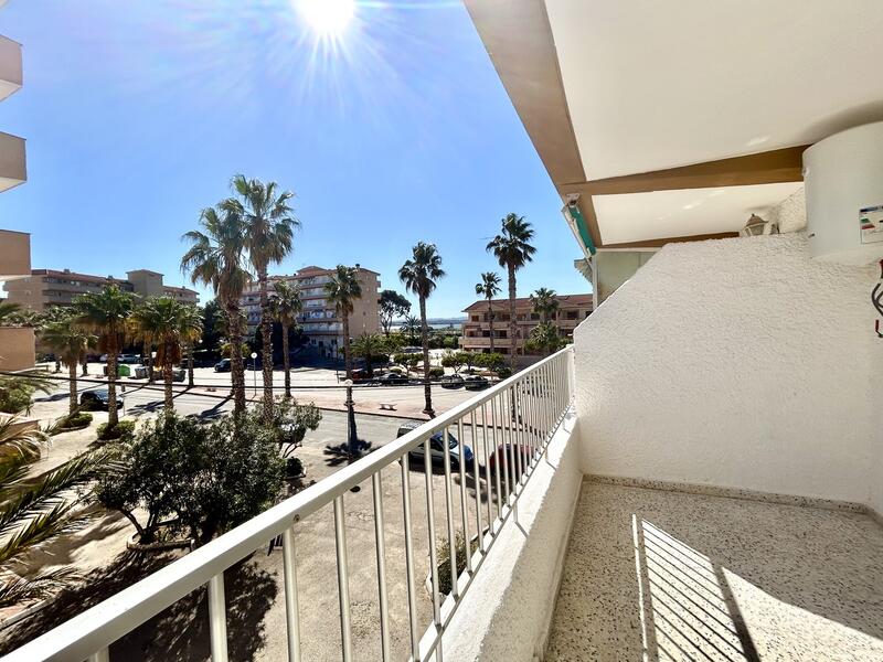 Lägenhet till salu i Guardamar del Segura, Alicante