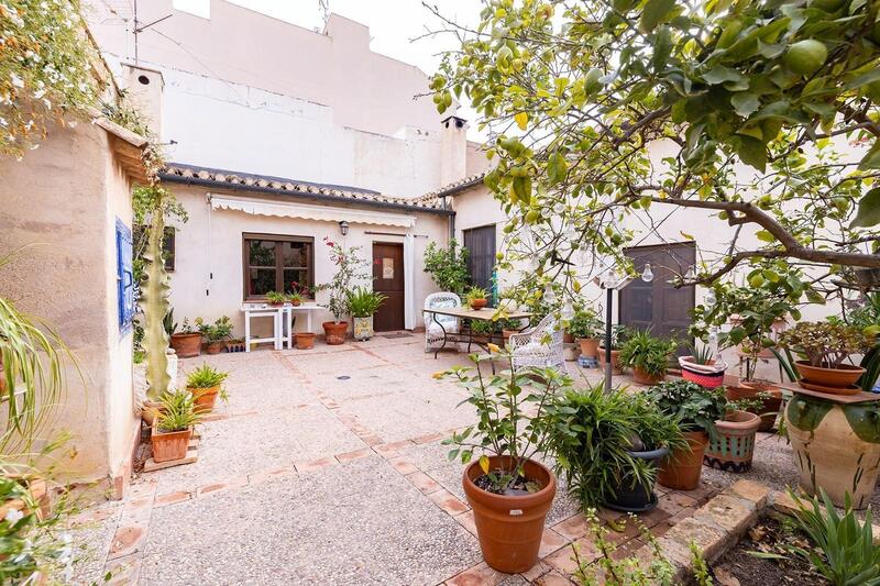 Townhouse for sale in Los Martinez del Puerto, Murcia