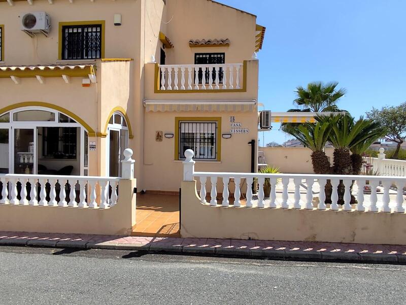 2 bedroom Villa for sale