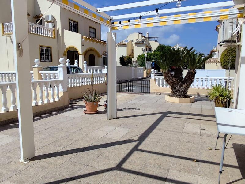 2 bedroom Villa for sale