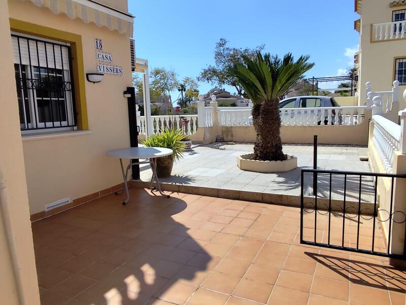 2 bedroom Villa for sale