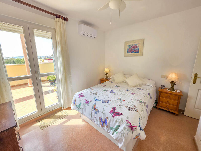 1 bedroom Apartment for sale