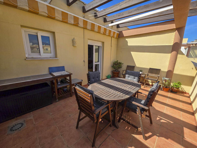 1 bedroom Apartment for sale