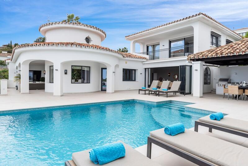 5 bedroom Villa for sale
