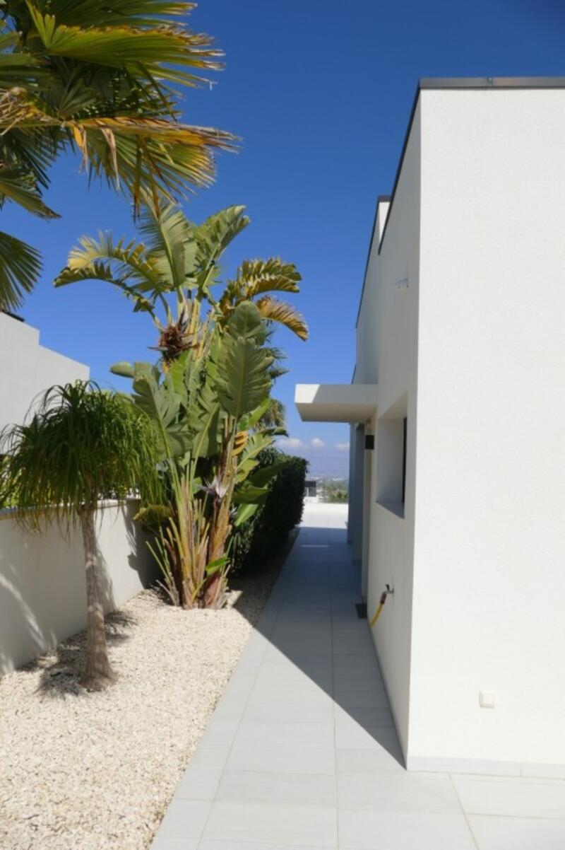 4 bedroom Villa for sale