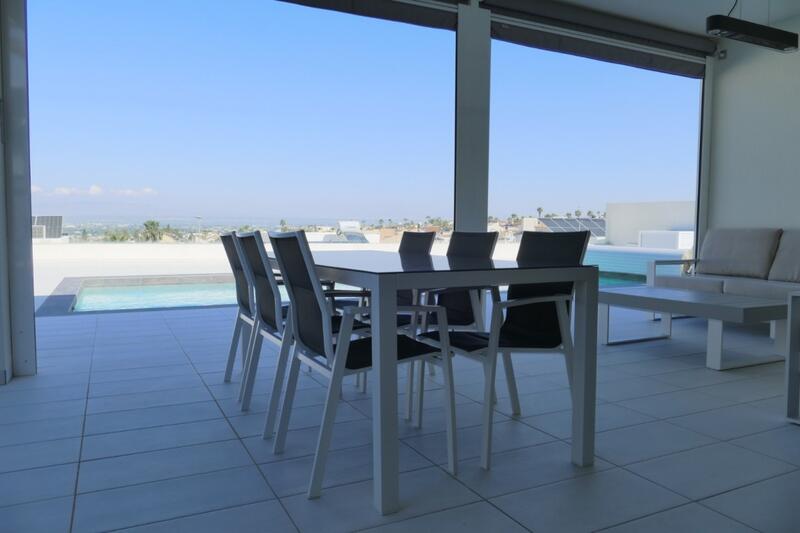 4 bedroom Villa for sale