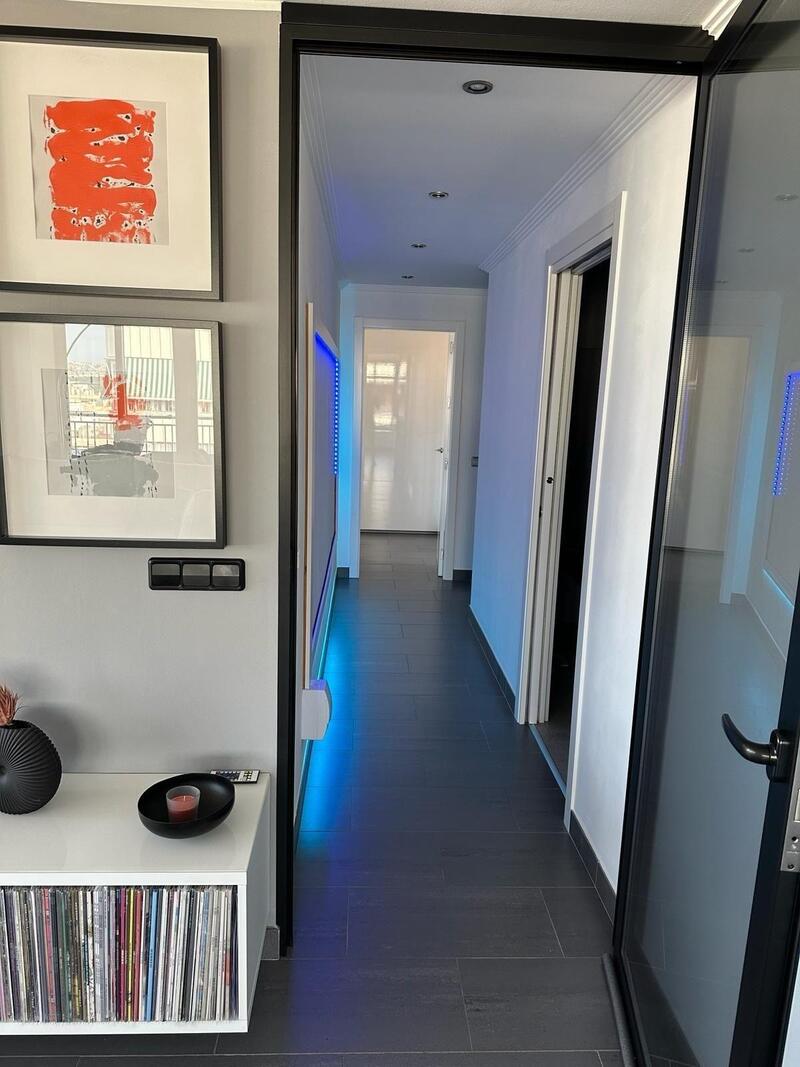 2 slaapkamer Appartement Te koop