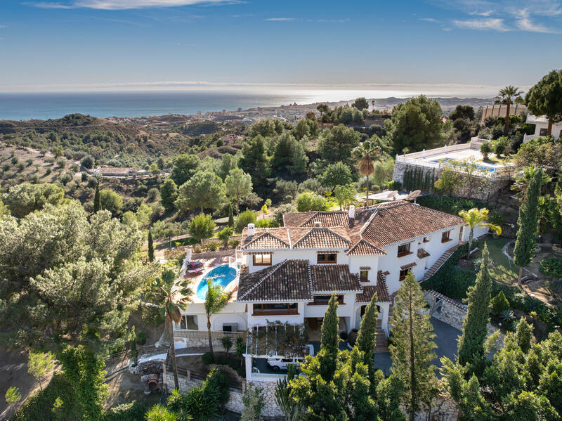 Villa til salg i Mijas, Málaga