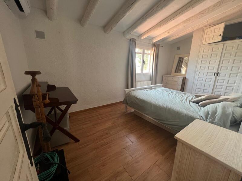5 bedroom Villa for sale