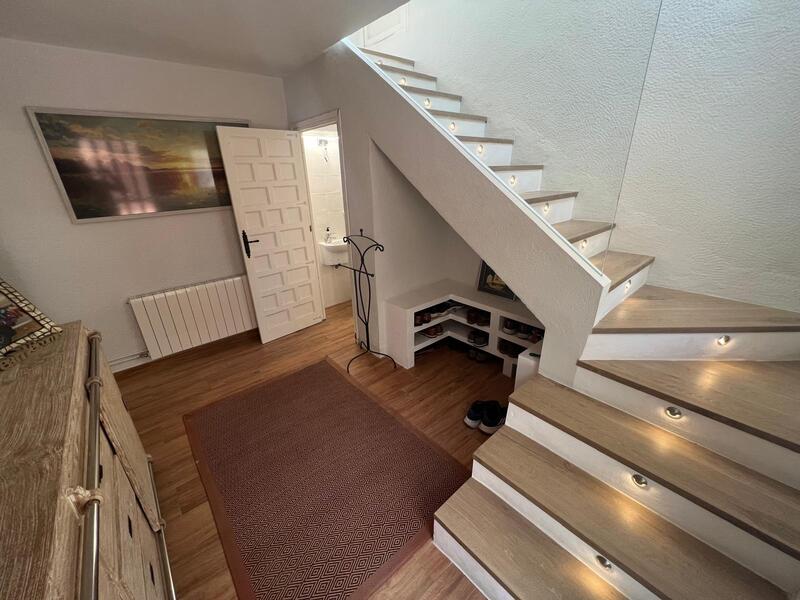 5 bedroom Villa for sale