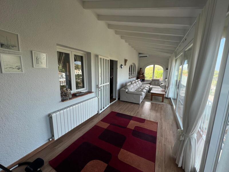 5 bedroom Villa for sale