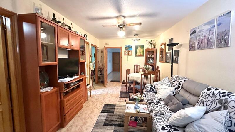 2 slaapkamer Appartement Te koop