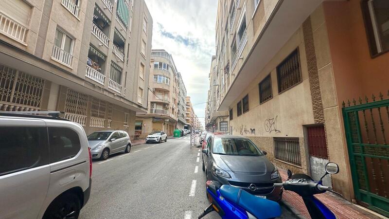 2 slaapkamer Appartement Te koop