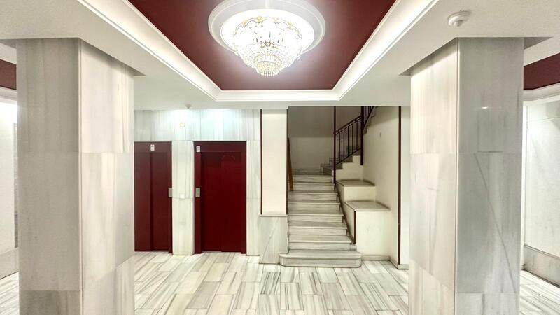 2 slaapkamer Appartement Te koop