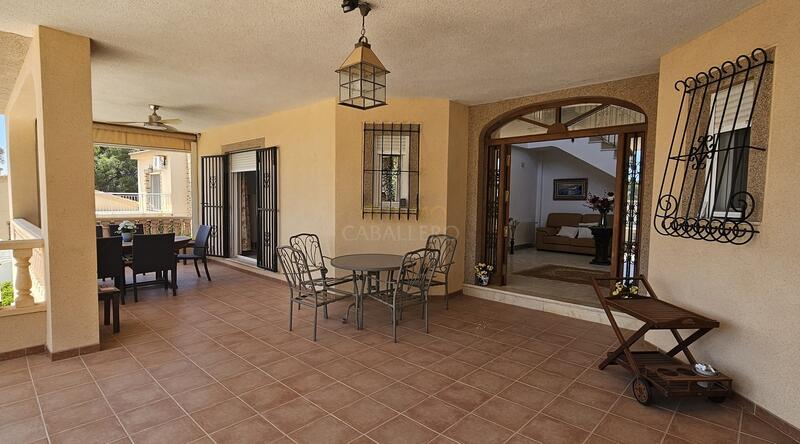 5 Cuarto Villa en venta