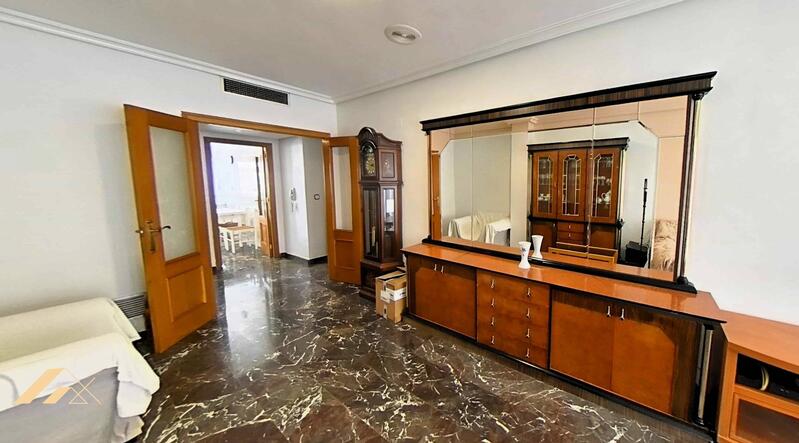 4 slaapkamer Appartement Te koop