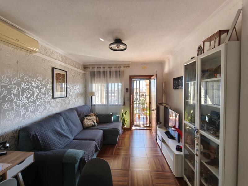 2 Cuarto Villa en venta