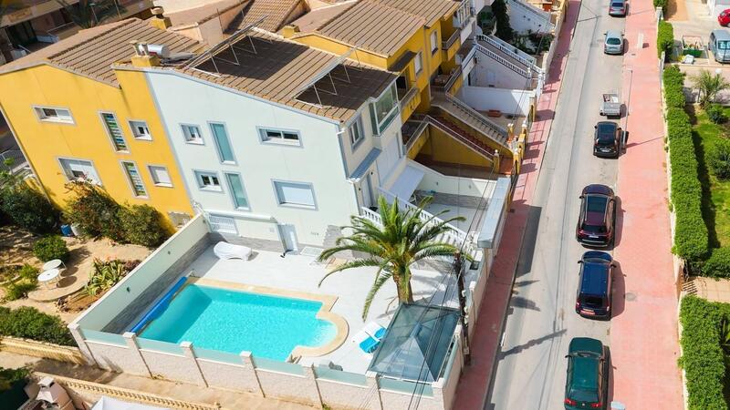 Townhouse for sale in Torrevieja, Alicante