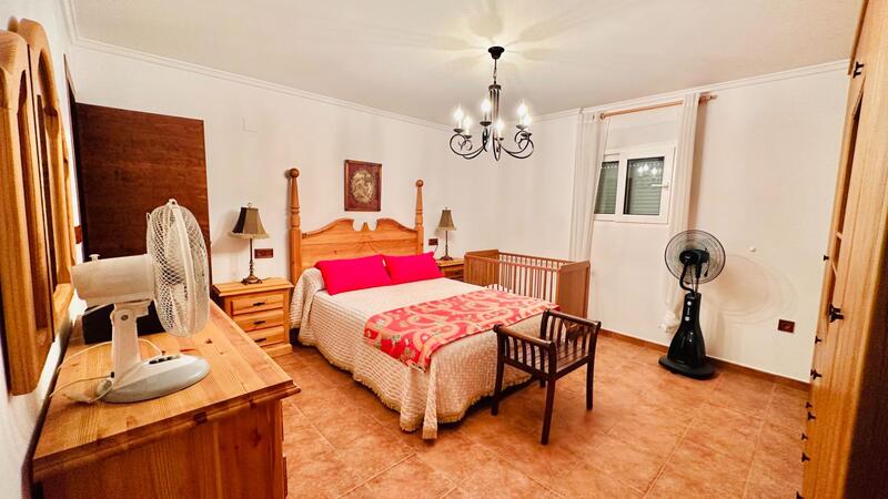 5 Cuarto Villa en venta
