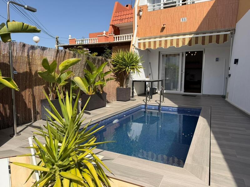 Townhouse for sale in Torrevieja, Alicante
