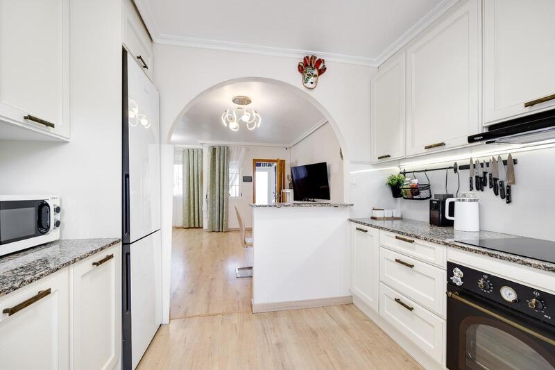 3 bedroom Townhouse for sale
