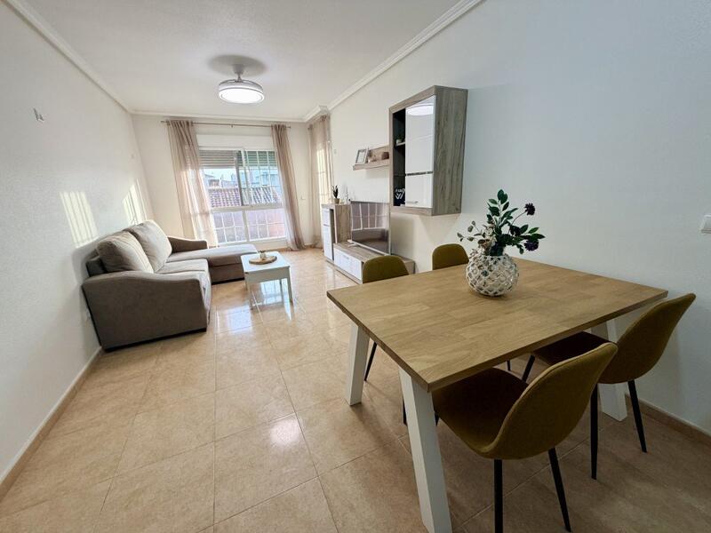2 slaapkamer Appartement Te koop
