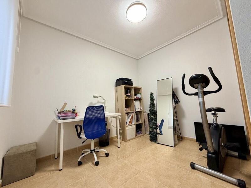 2 slaapkamer Appartement Te koop