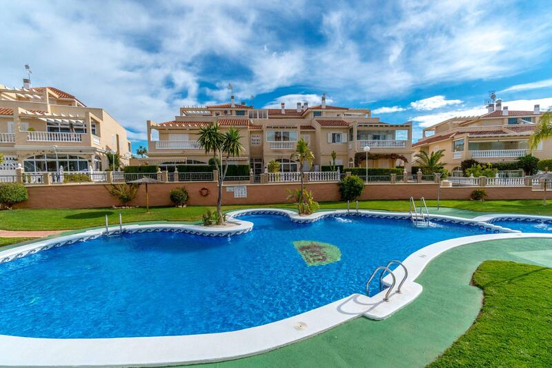 2 Cuarto Dúplex en venta