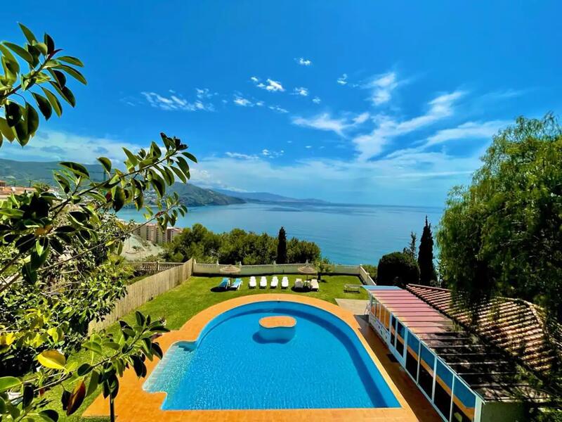 Villa en venta en Almuñecar, Granada