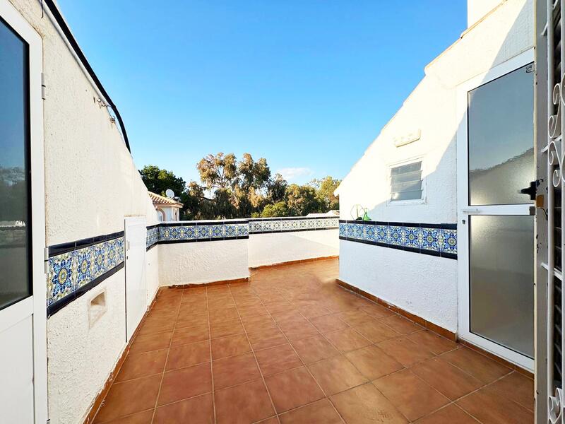3 bedroom Townhouse for sale