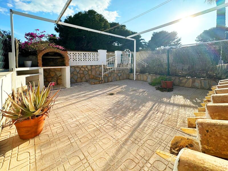 3 bedroom Townhouse for sale