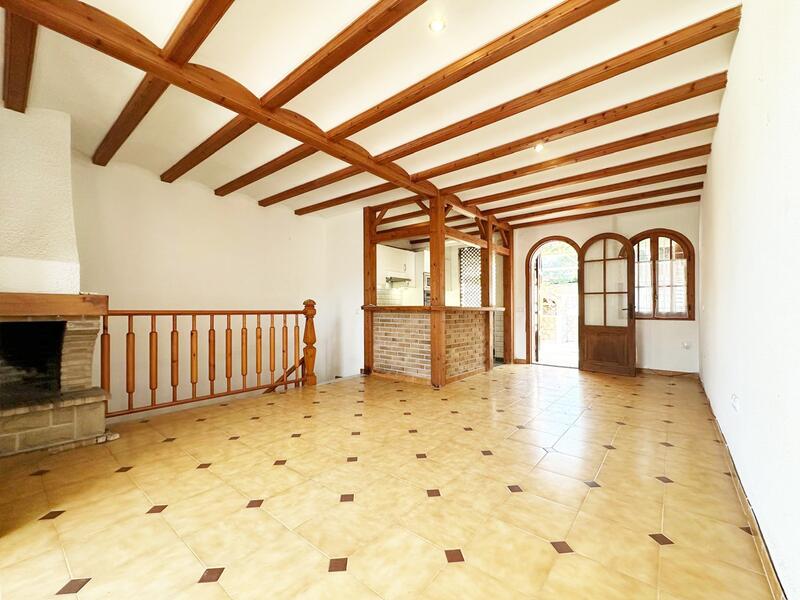 3 bedroom Townhouse for sale