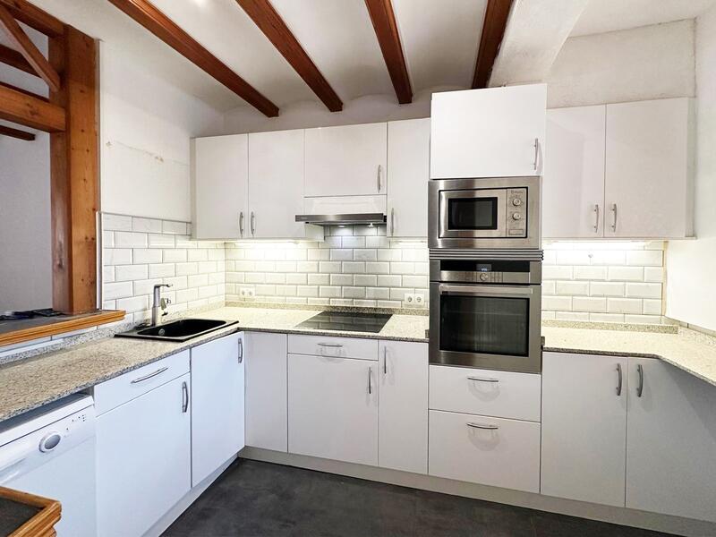 3 bedroom Townhouse for sale