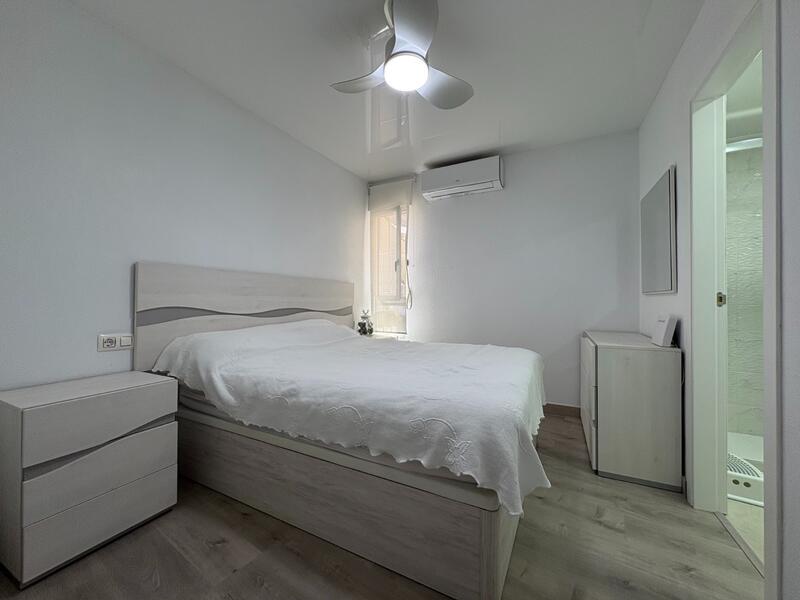 4 slaapkamer Appartement Te koop