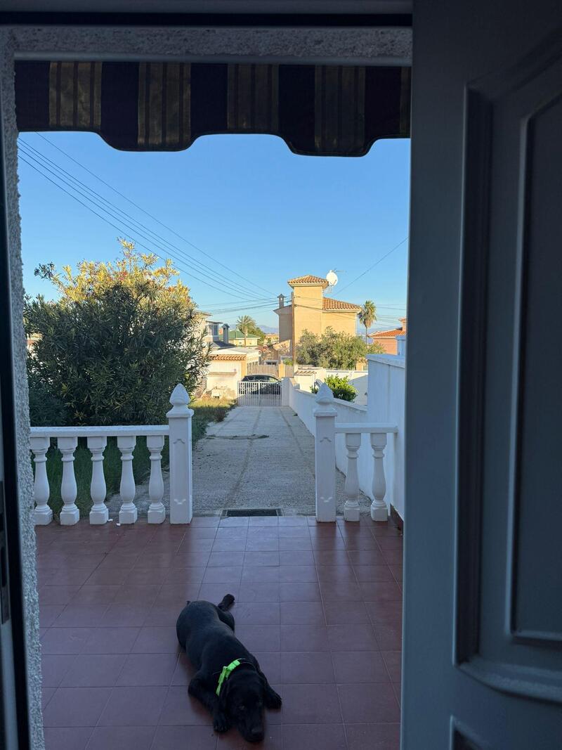 3 bedroom Townhouse for sale