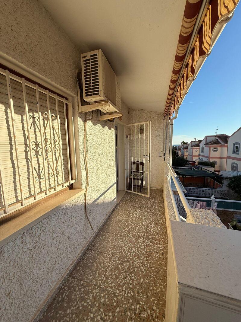 3 bedroom Townhouse for sale