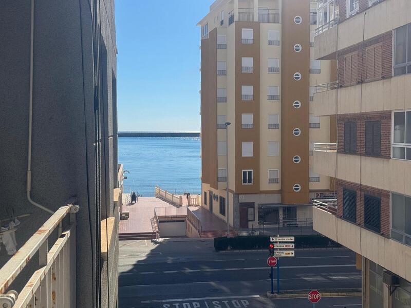Leilighet til salgs i Torrevieja, Alicante