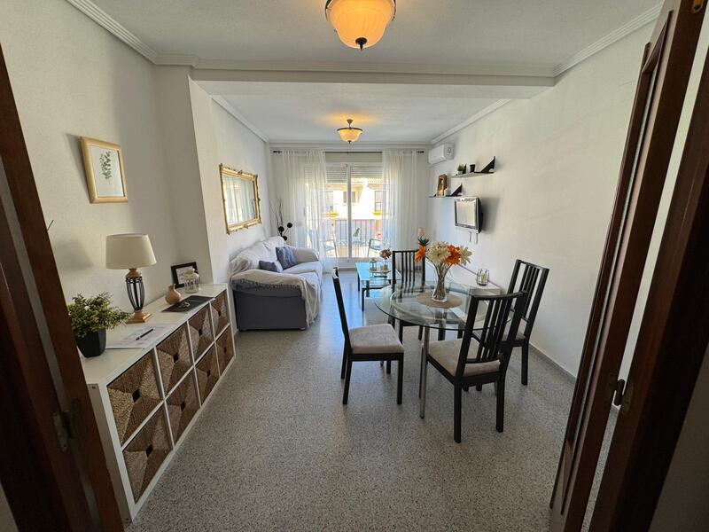 3 bedroom Apartment for sale
