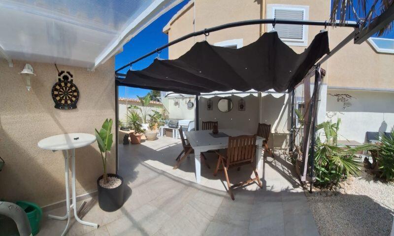 3 Cuarto Villa en venta