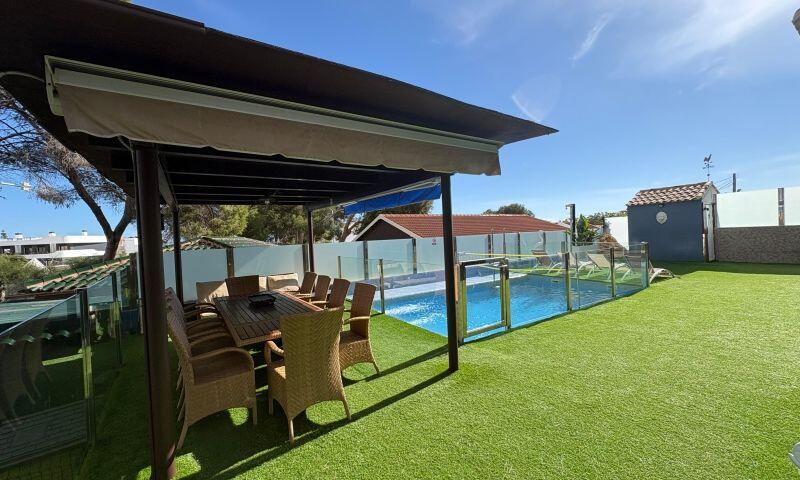 3 Cuarto Villa en venta