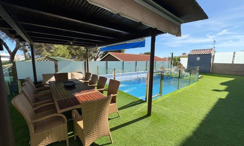 3 Cuarto Villa en venta