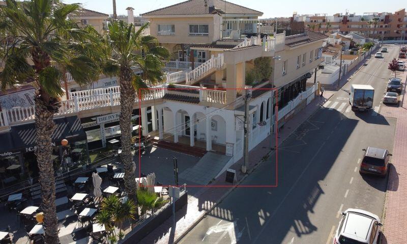 2 bedroom Commercial Property for sale