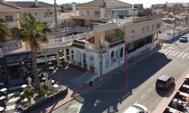 2 bedroom Commercial Property for sale