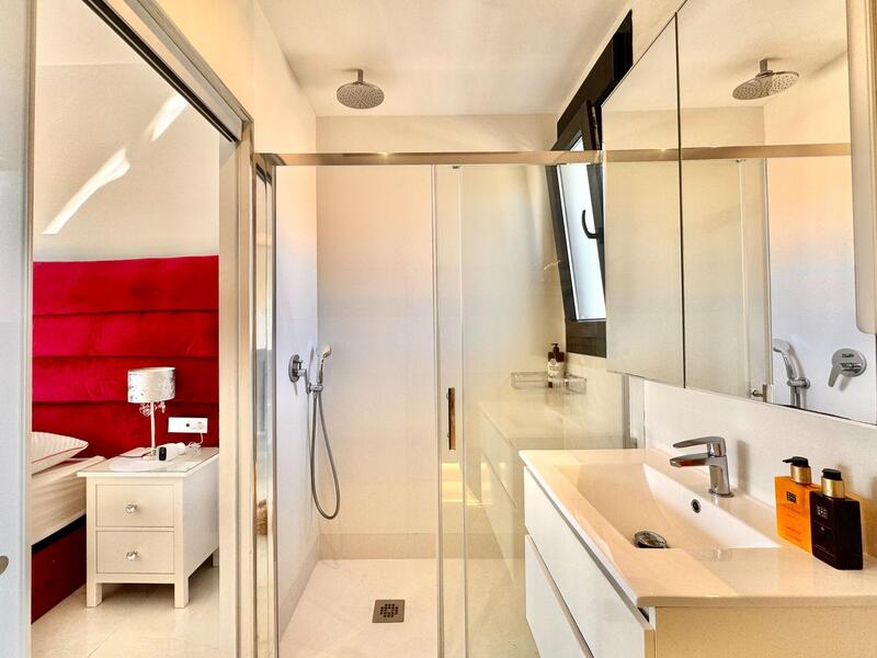 4 chambre Villa à vendre