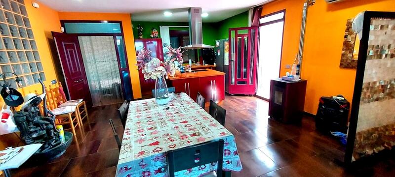 3 Cuarto Villa en venta