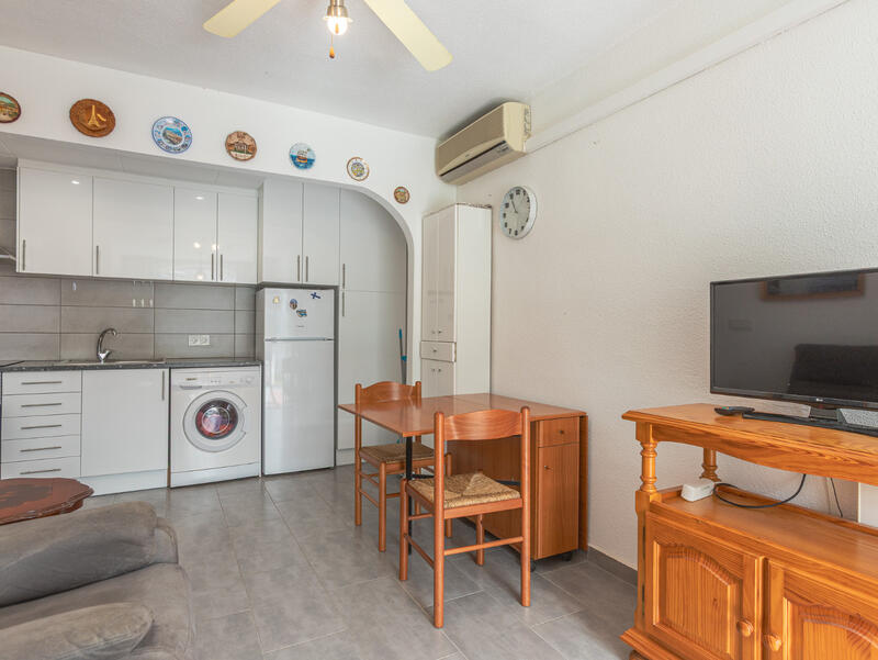 1 Cuarto Villa en venta