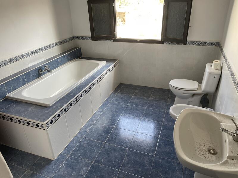 6 Cuarto Casa de Campo en venta
